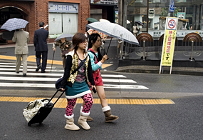 La forma de vestir de los jóvenes nipones resulta a menudo chocante para el gusto occidental