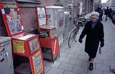 Los expendendores de diarios abundan en las calles de Munich